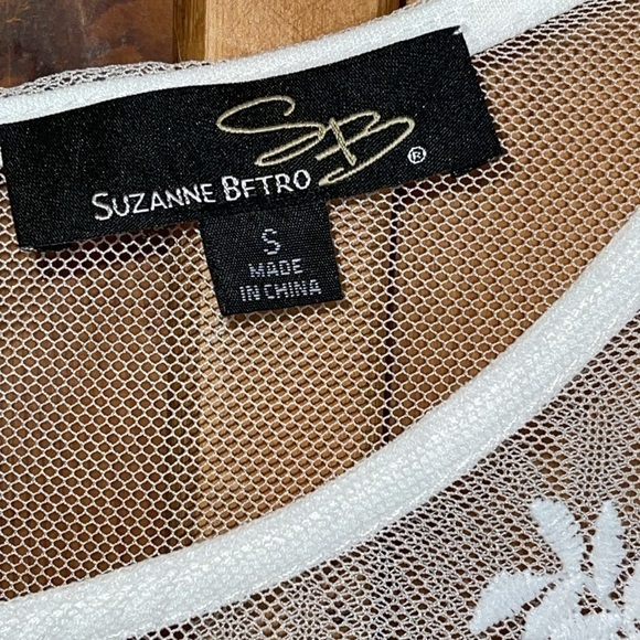 Suzanne Betro White Sheer Lace Tunic Sz. S - Picture 11 of 12